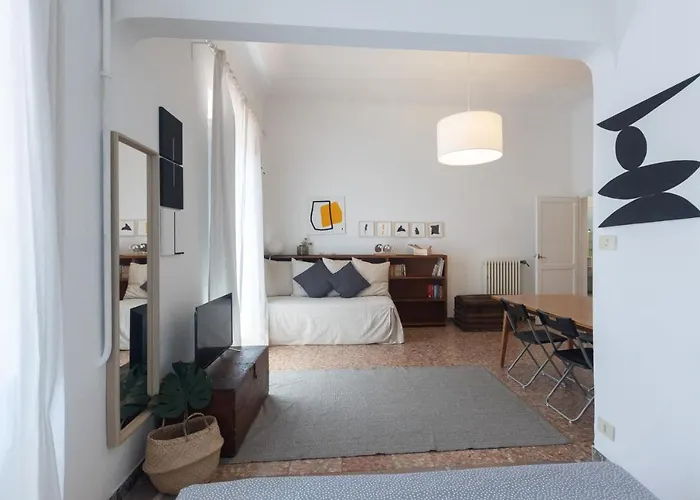 Apartamento Farina 14 *